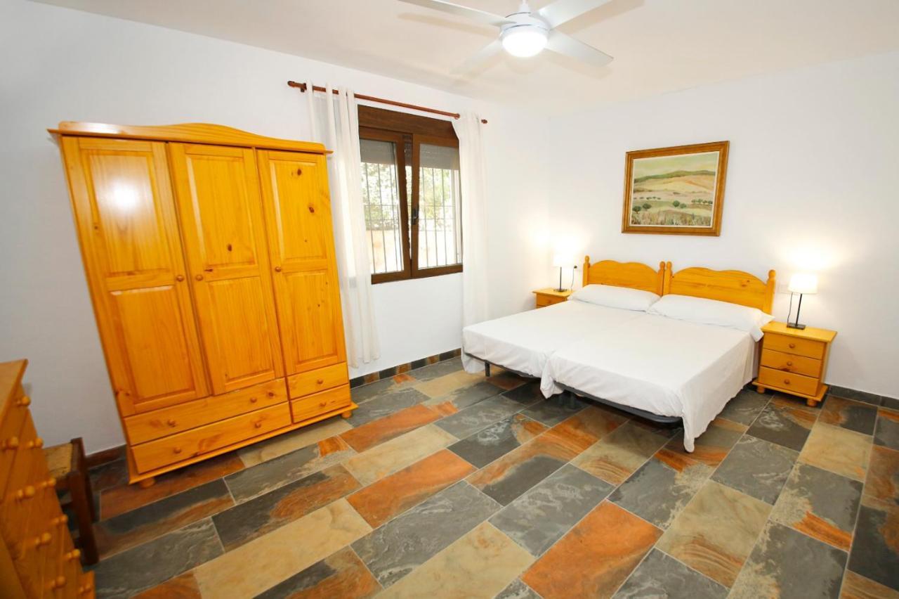 Villa Senia Tomaset III Onil Esterno foto