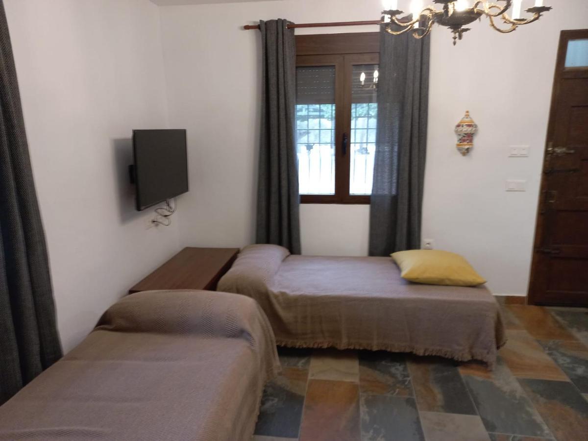 Villa Senia Tomaset III Onil Esterno foto